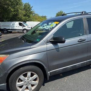 2011 Honda CR-V SE 照片 2