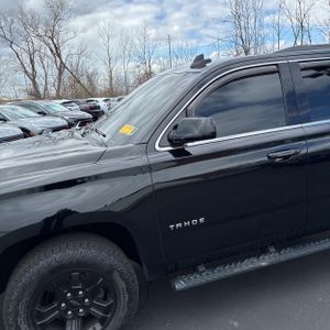 CHEVROLET TAHOE LS - 2