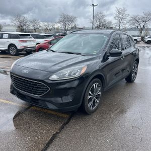 FORD ESCAPE SE - 1