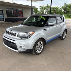 KIA SOUL + - 1