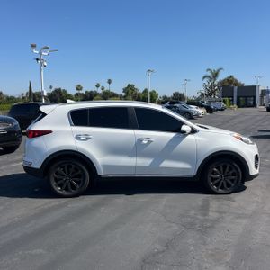 KIA SPORTAGE EX - 10