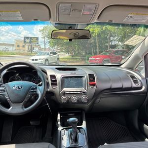 2018 KIA FORTE LX — миниатюра 35