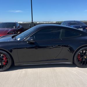PORSCHE 911 CARRERA GTS - 4