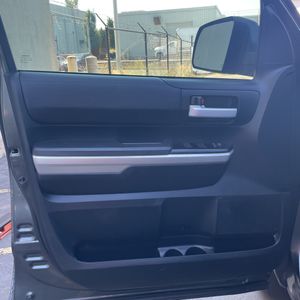 صورة مصغرة 66 لـ 2017 Toyota TUNDRA SR5