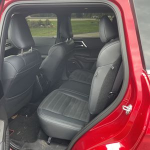 صورة 34 لـ 2026 Mitsubishi OUTLANDER RALLIART