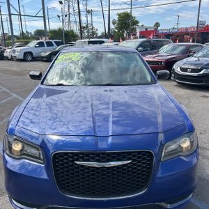 2019 Chrysler 300 TOURING thumbnail 15