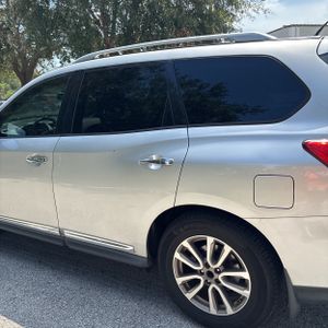 2015 Nissan PATHFINDER SL 照片 6