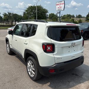 2021 JEEP RENEGADE LATITUDE 照片 4