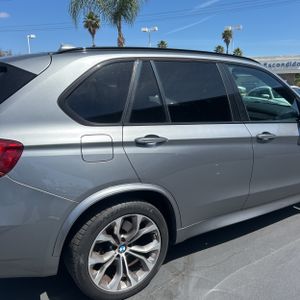 BMW X5 XDRIVE50I - 9