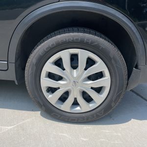 صورة مصغرة 18 لـ 2019 Nissan ROGUE S