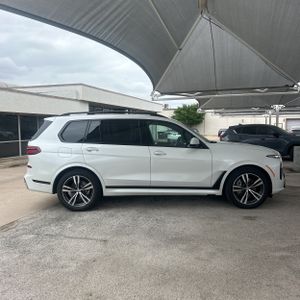 BMW X7 XDRIVE40I - 10