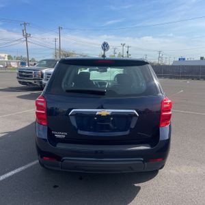 CHEVROLET EQUINOX LS - 7