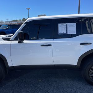 TOYOTA LAND CRUISER - 4