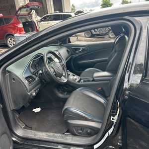 2015 Chrysler 200 S 缩略图 32
