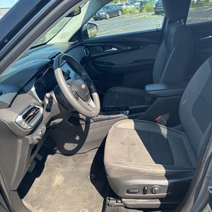 2021 Chevrolet TRAILBLAZER LT 照片 32