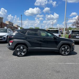 HYUNDAI KONA SEL - 10