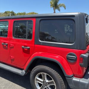 2021 JEEP WRANGLER UNLIMITED SAHARA — фото 6