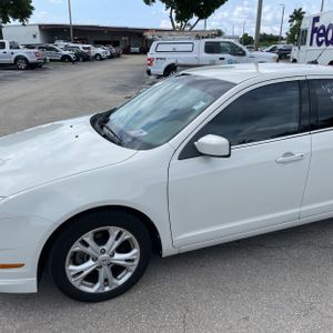 FORD FUSION SE - 2