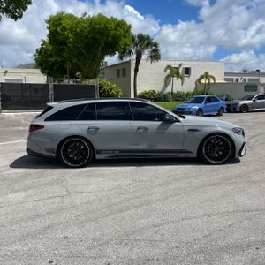 MERCEDES-BENZ E-CLASS - 10