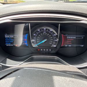 صورة مصغرة 41 لـ 2015 FORD FUSION SE