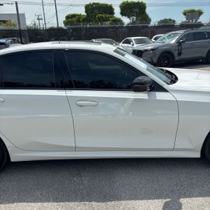 2025 BMW 330I 缩略图 11