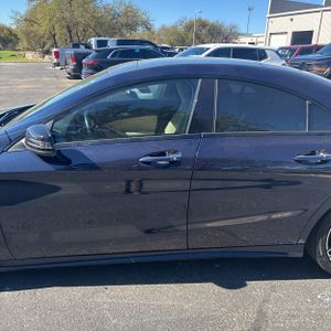 MERCEDES-BENZ CLA - 4