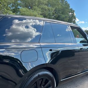 2026 LAND Rover RANGE ROVER P400 SE photo 9