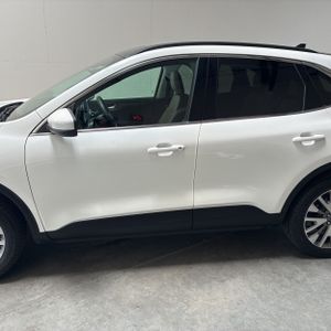 FORD ESCAPE TITANIUM - 4