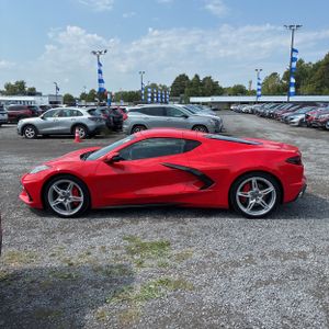 2021 Chevrolet CORVETTE STINGRAY — фото 3