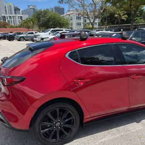 MAZDA MAZDA3 HATCHBACK PREMIUM - 9