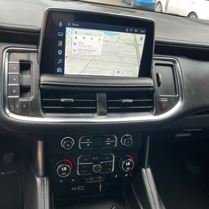 2024 Chevrolet SUBURBAN LT photo 39