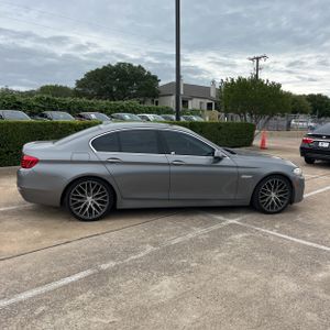 BMW 5 SERIES 528I - 10