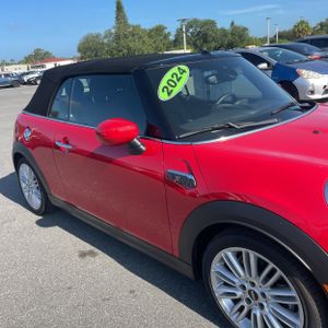 2024 MINI CONVERTIBLE COOPER S — миниатюра 13