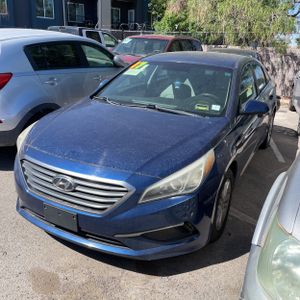 HYUNDAI SONATA BASE - 1