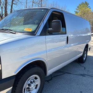 CHEVROLET EXPRESS - 2