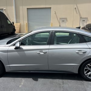 HYUNDAI SONATA SEL - 4