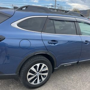 SUBARU OUTBACK PREMIUM - 9