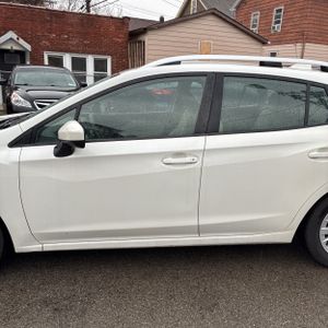 SUBARU IMPREZA PREMIUM - 4