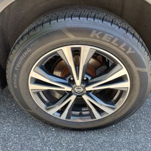 2020 Nissan ROGUE SV — миниатюра 18