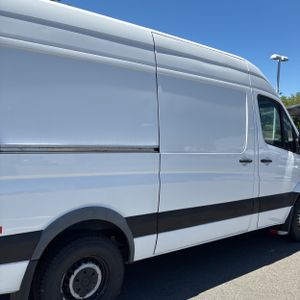 صورة 9 لـ 2017 Mercedes-BENZ SPRINTER 2500 WORKER