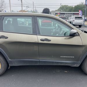 صورة مصغرة 11 لـ 2016 JEEP CHEROKEE SPORT