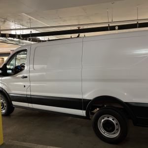 FORD TRANSIT 250 - 4