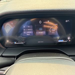 2025 JEEP GRAND CHEROKEE LAREDO — миниатюра 36