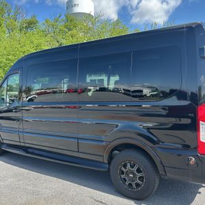 FORD TRANSIT 250 - 6