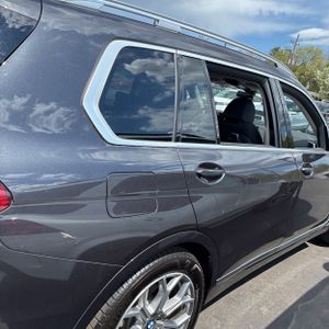 BMW X7 XDRIVE40I - 9