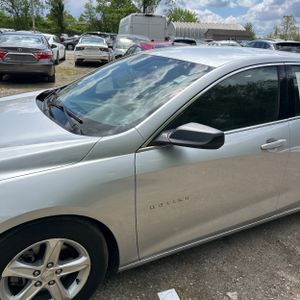 CHEVROLET MALIBU LS - 2