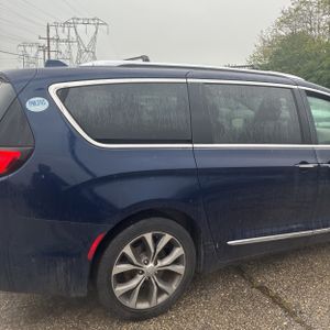 CHRYSLER PACIFICA LIMITED - 9