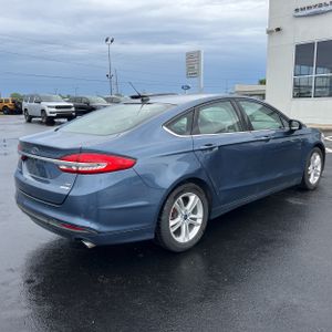 FORD FUSION SE - 8
