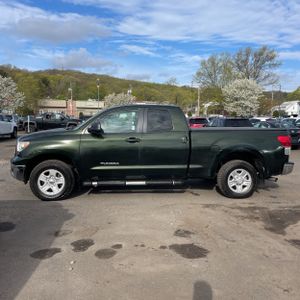 TOYOTA TUNDRA - 3
