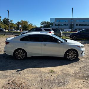 2023 KIA FORTE GT 照片 10